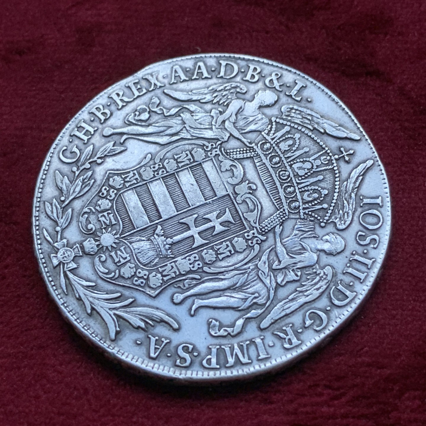 《竞宝斋》第82场-本周日，周一，周四3场拍卖（全场不限金额包邮） 匈牙利 神罗时期1782年 圣母抱婴 大泰勒 原味好品 眼睛清晰可见