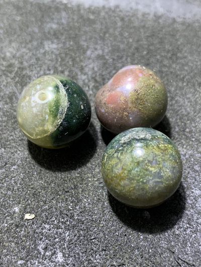 草花纹玛瑙通货圆珠三颗！ 草花纹玛瑙通货圆珠三颗！