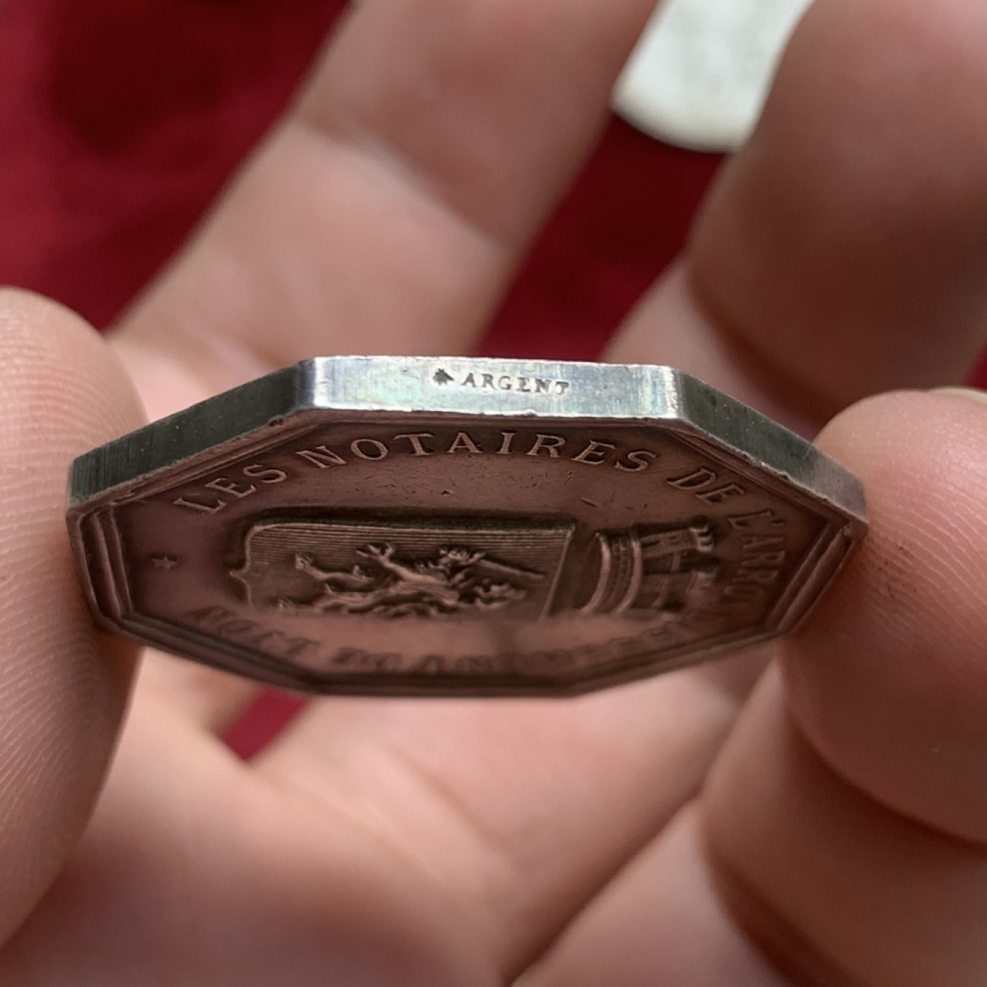 《竞宝斋》第82场-本周日，周一，周四3场拍卖（全场不限金额包邮）  法国 19世纪 里昂公证人 JETON银质八角  稀少