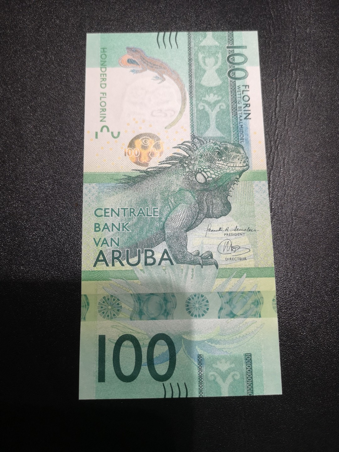 《外钞收藏家》第一百九十四期 2019年阿鲁巴100福林 全新UNC