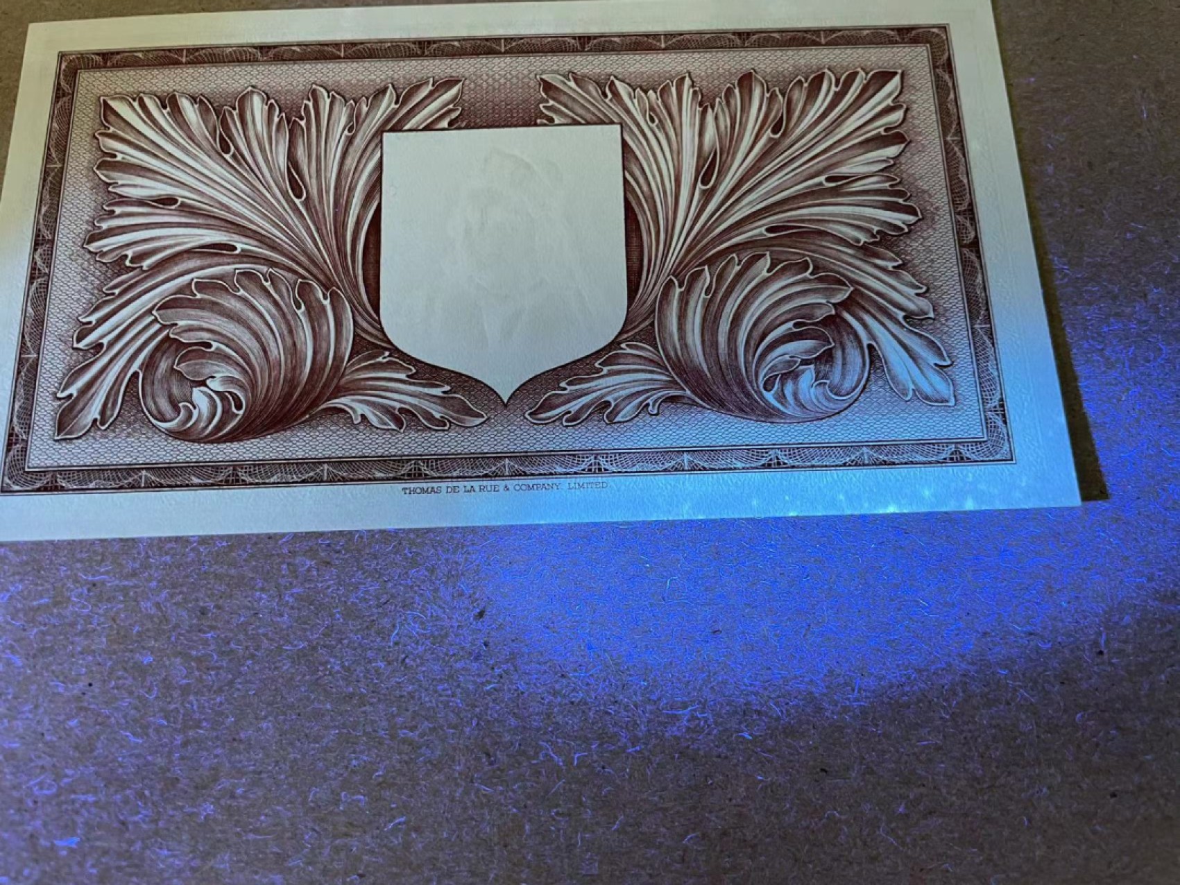 【Blue Auction】✨世界纸币精拍第212期  【A1冠】马耳他 1949年1镑 英王乔治  UNC- （有斑）