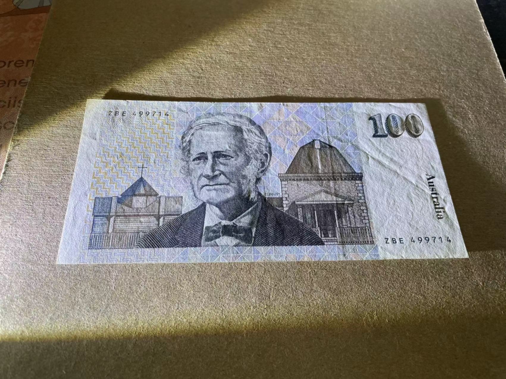 【Blue Auction】✨世界纸币精拍第212期  澳大利亚 100元 经典毛线帽子 品相如图 