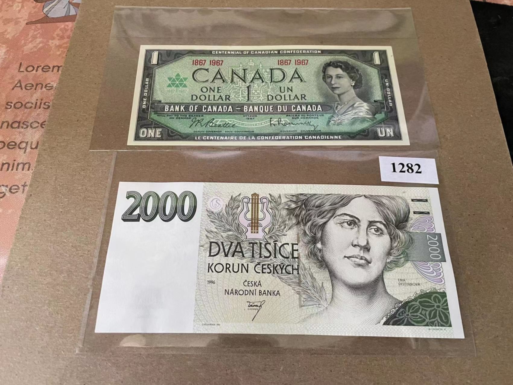 【Blue Auction】✨世界纸币精拍第212期  【一组2张】加拿大、捷克纸币一组 UNC/UNC-捷克有荧光反应