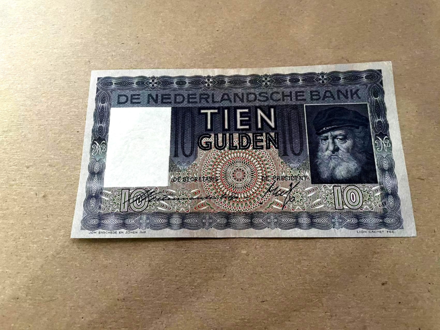 【Blue Auction】✨世界纸币精拍第212期  荷兰 1933-39年10盾 经典大胡子 品相如图 精美