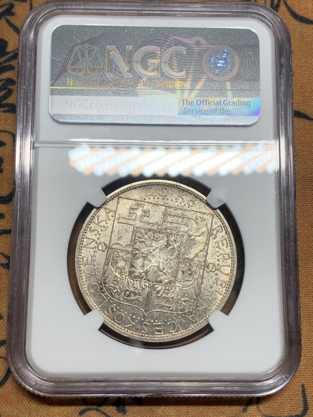 《竞宝斋》第83场-本周日，周一2场连拍（全场不限金额包邮） NGC-MS64 捷克斯洛伐克1937年20克朗银币