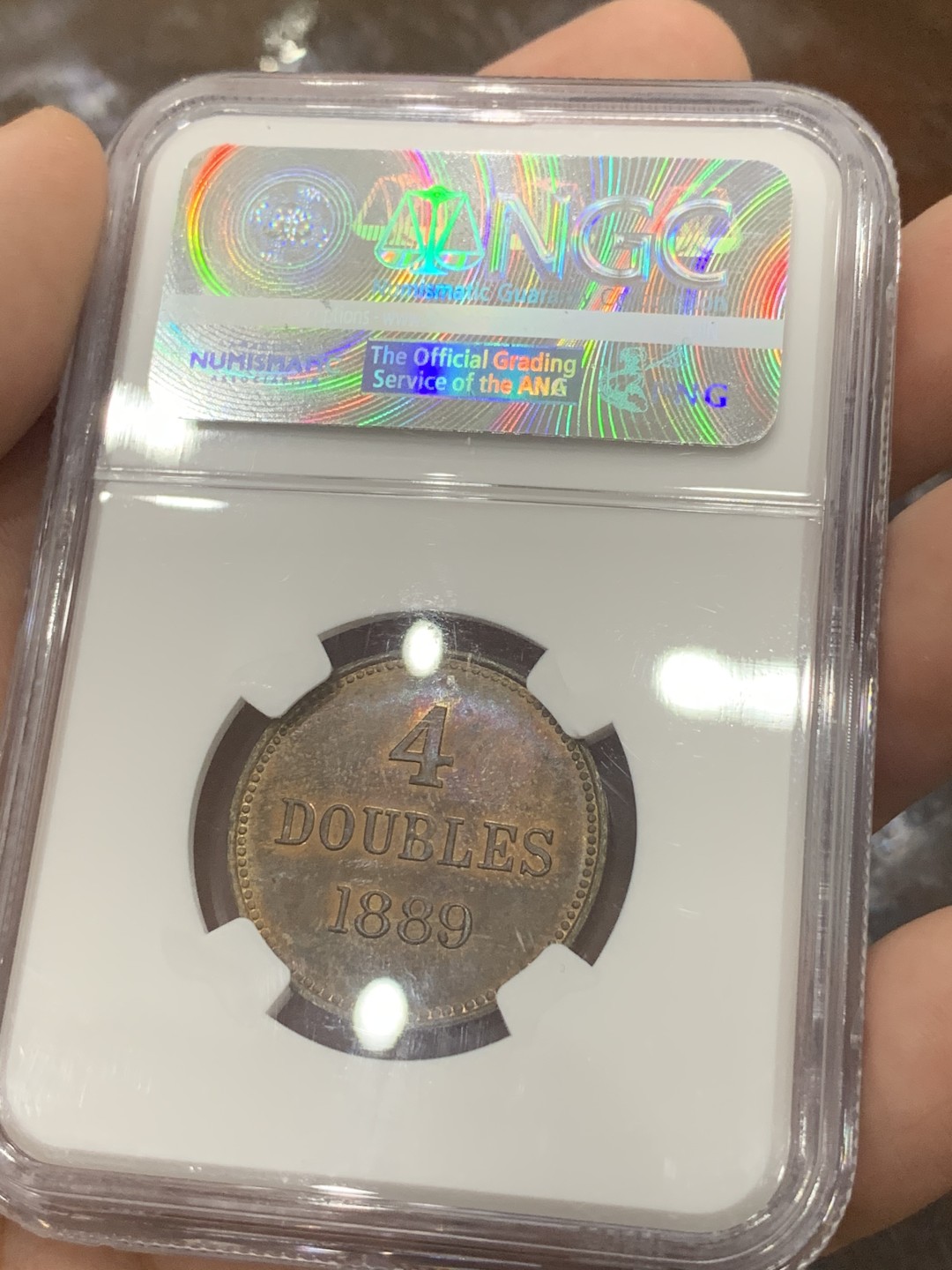 《竞宝斋》第83场-本周日，周一2场连拍（全场不限金额包邮） NGC-64RB 1889年 根西 4道布铜币