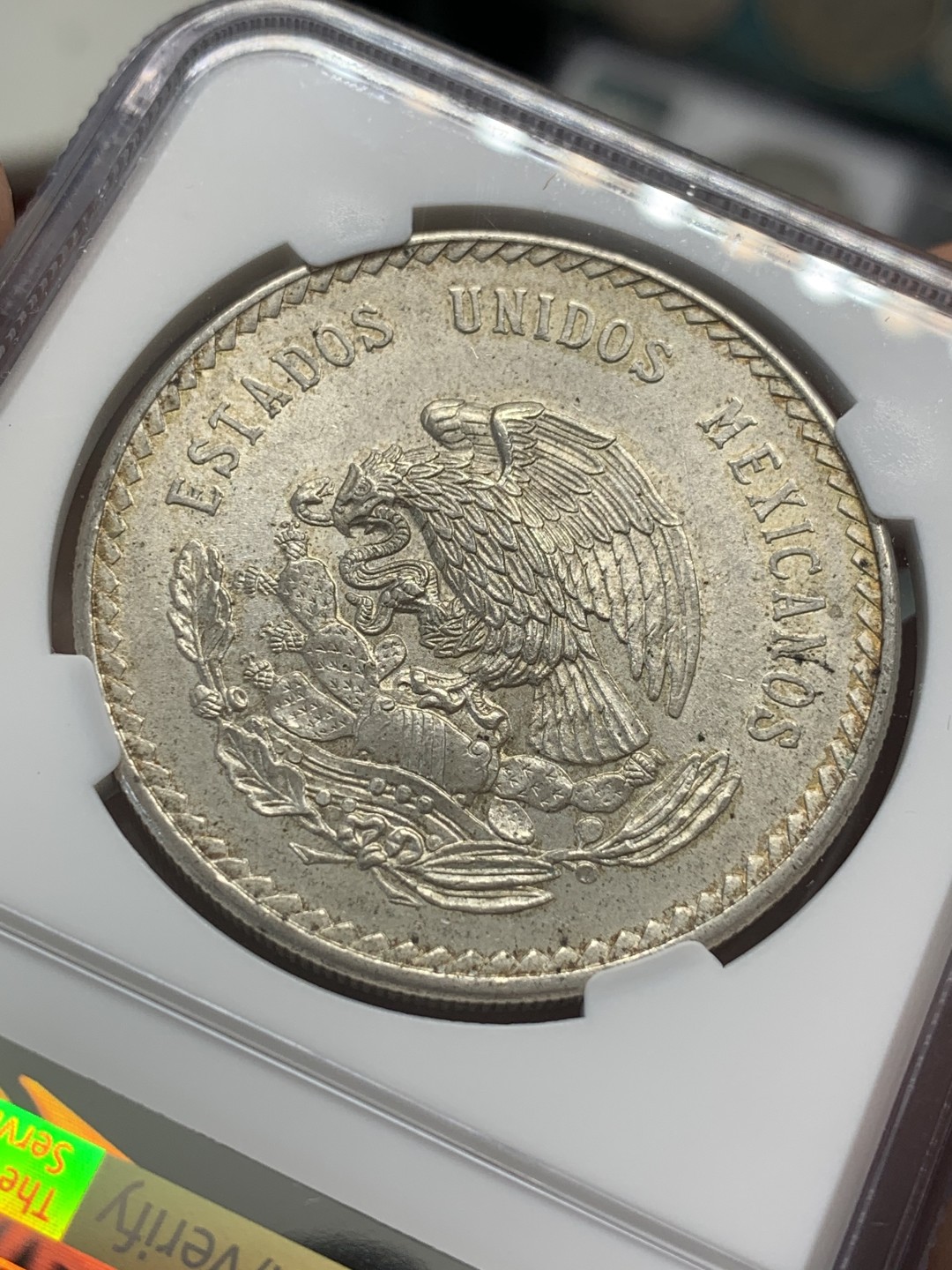 《竞宝斋》第83场-本周日，周一2场连拍（全场不限金额包邮） NGC-MS63 墨西哥1948年 印第安人头像 5比索大银币 原光带彩 很漂亮