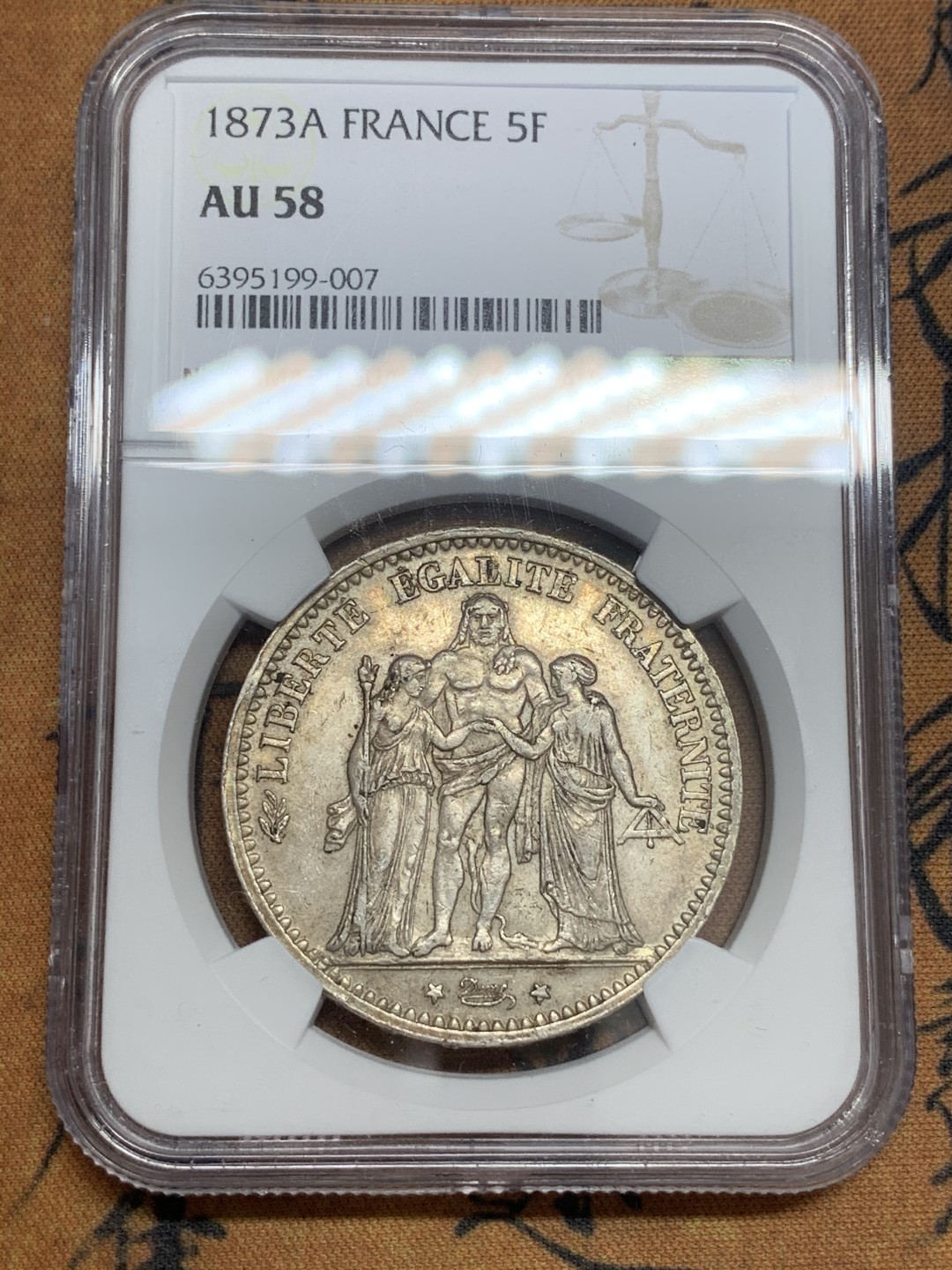 《竞宝斋》第83场-本周日，周一2场连拍（全场不限金额包邮） NGC-AU58 法国1873年 大力神5法郎大银币 细节一流 带光好品