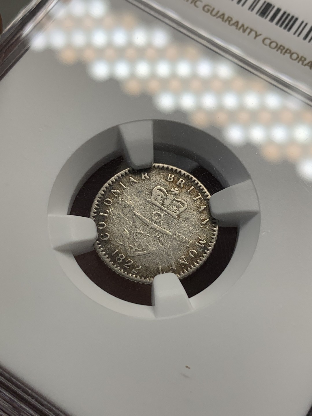 《竞宝斋》第83场-本周日，周一2场连拍（全场不限金额包邮） NGC VF细节 1822年 英属西印度群岛 锚币 1/16D银币 少见品种