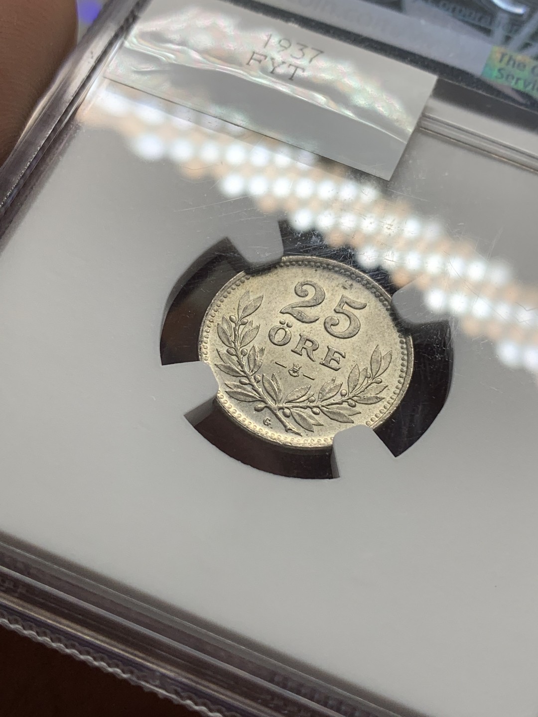 《竞宝斋》第83场-本周日，周一2场连拍（全场不限金额包邮） NGC MS65 瑞典1937年 25欧尔银币 small G版