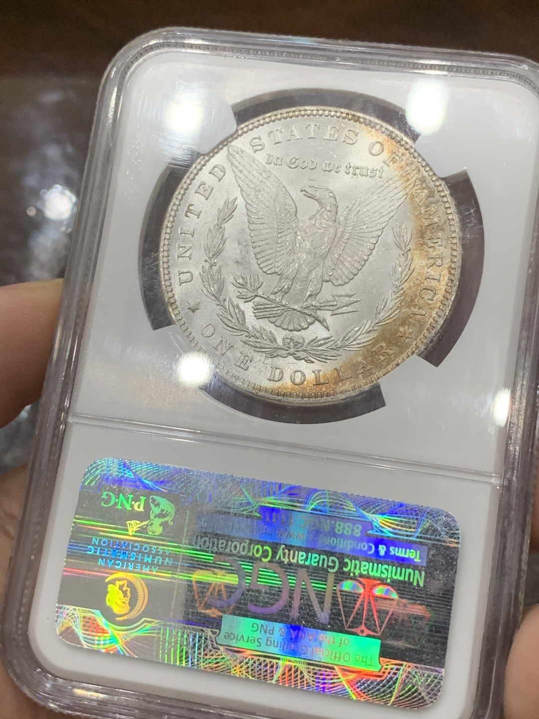 《竞宝斋》第83场-本周日，周一2场连拍（全场不限金额包邮） NGC-MS63 美国 1885年  摩根 1美元 银币 月牙彩