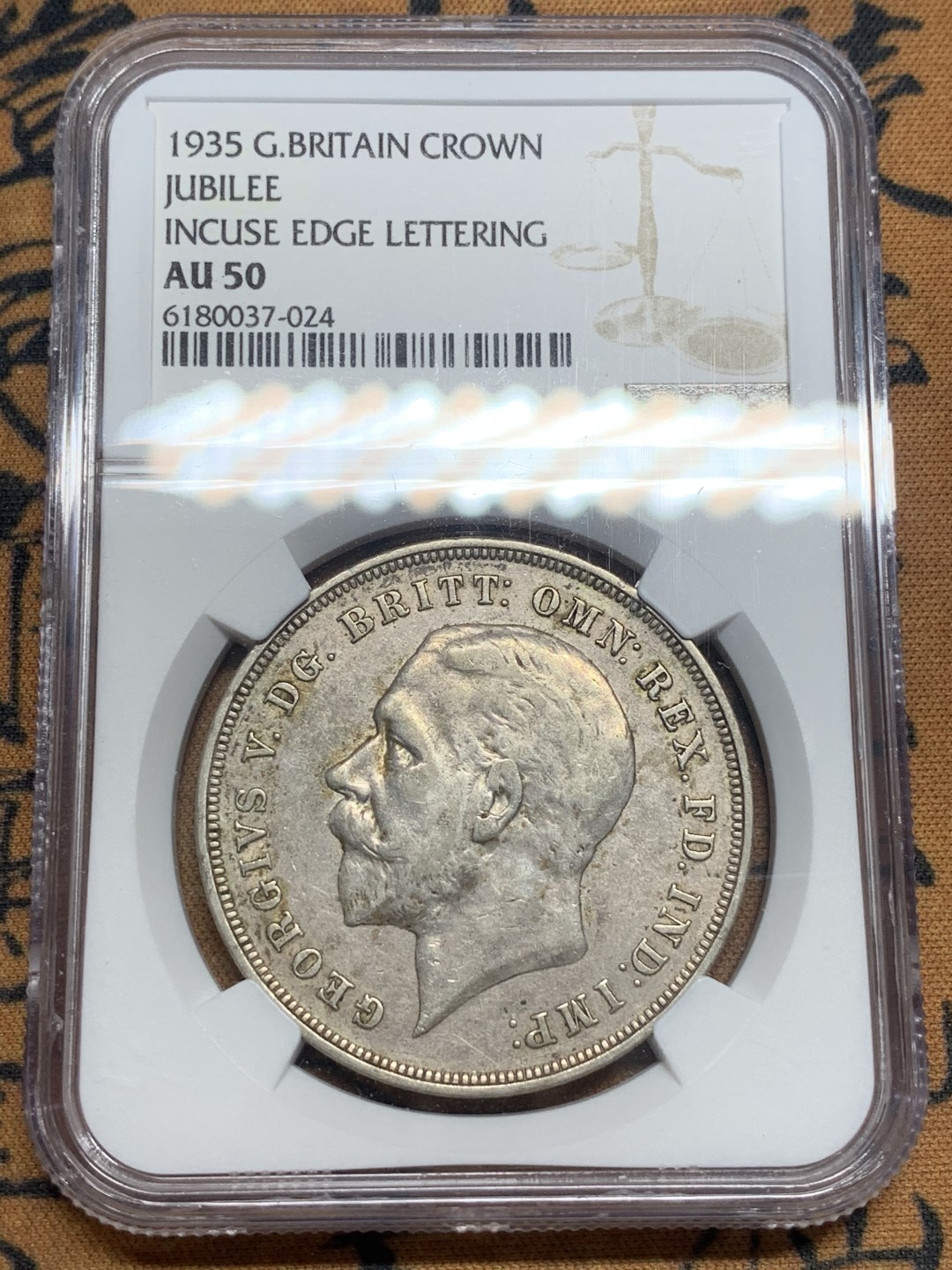 《竞宝斋》第83场-本周日，周一2场连拍（全场不限金额包邮） NGC-AU50 英国乔治5世木马剑 1935年 1克朗 银币 上涨品种 细节清晰