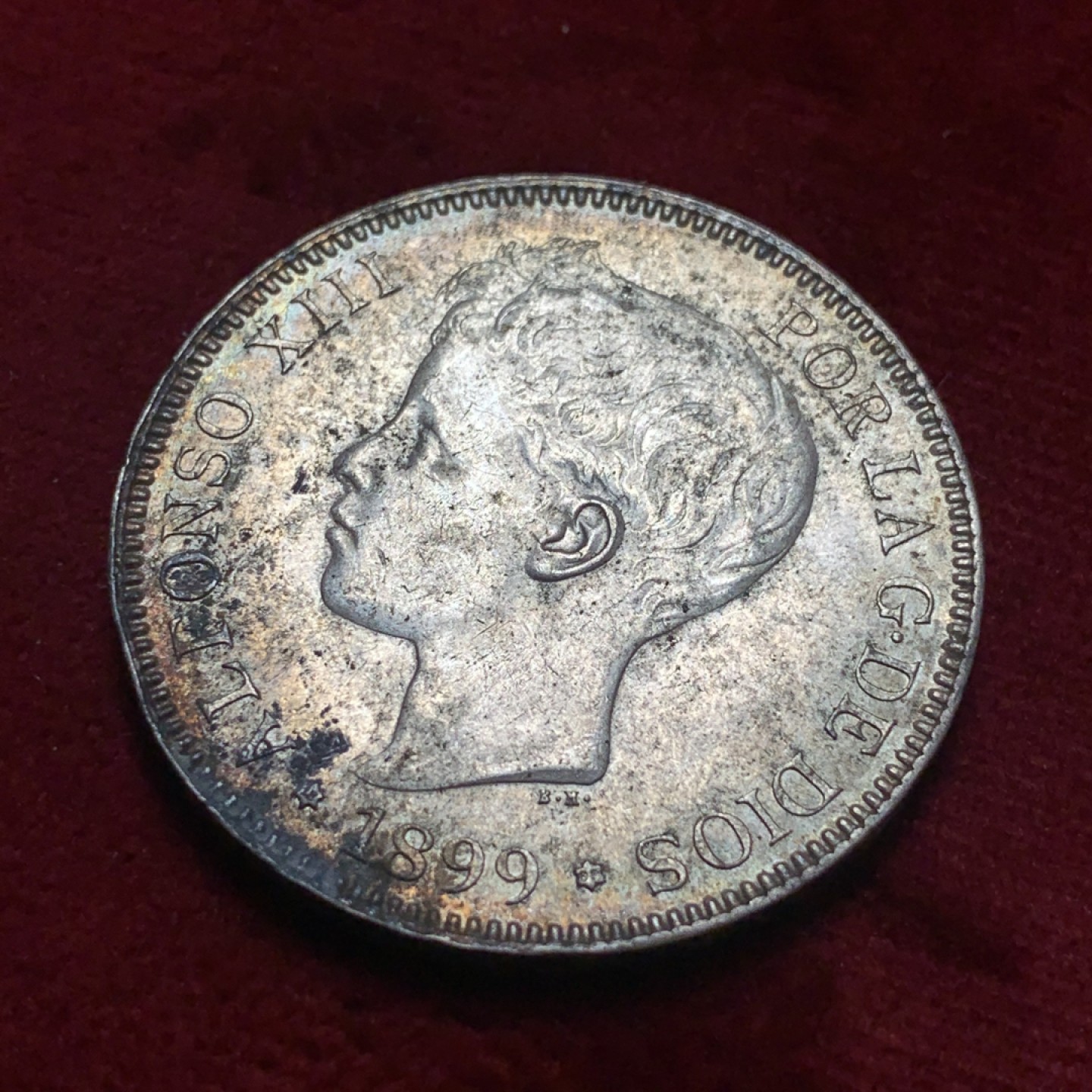 《竞宝斋》第83场-本周日，周一2场连拍（全场不限金额包邮） 西班牙 1899年 阿方索十三世 5比塞塔双柱 大银币 好状态 会清理的来