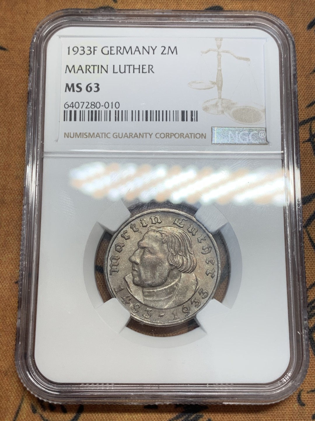 《竞宝斋》第83场-本周日，周一2场连拍（全场不限金额包邮） NGC-MS63 德国 1933年 马丁路德纪念2马克银币 稀少F厂 转光彩色包浆 细节清晰 值得收藏