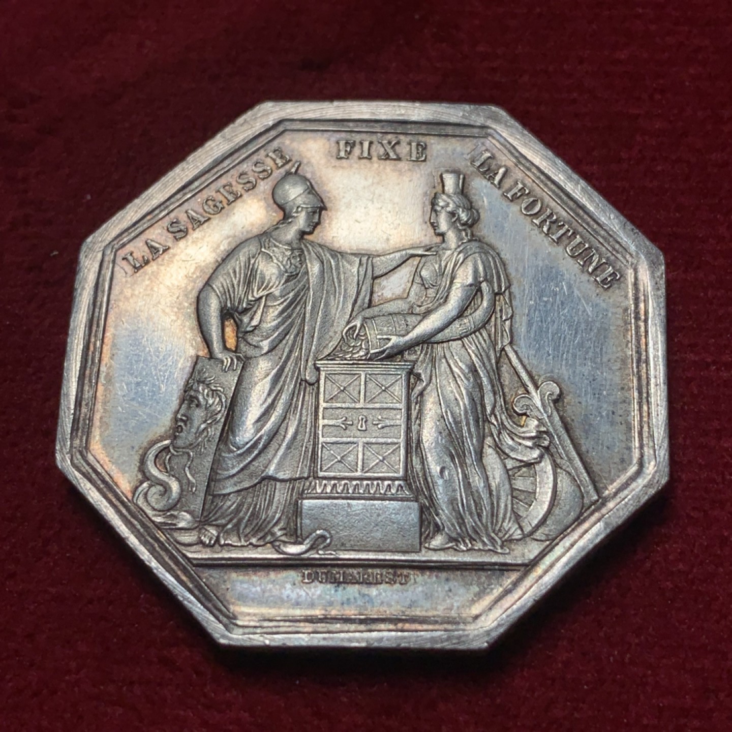 《竞宝斋》第83场-本周日，周一2场连拍（全场不限金额包邮） 法国 1860-1879年邮储银行 大型八角银质代币 对角39.3mm，重24.6克 蜜蜂边铭 +银标 细节优秀