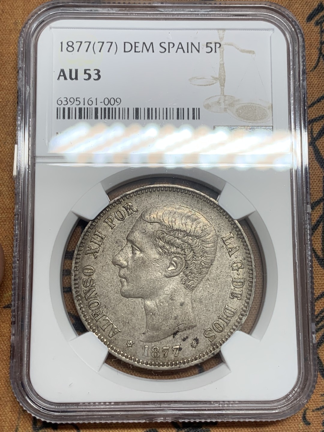《竞宝斋》第83场-本周日，周一2场连拍（全场不限金额包邮） NGC-AU53 西班牙1877年 阿方索十二世 双柱5比塞塔大银币 细节一流 带底光 更高分只有个位数