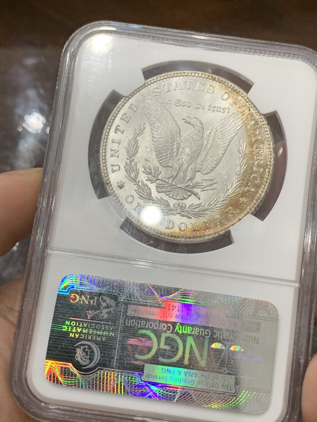 《竞宝斋》第83场-本周日，周一2场连拍（全场不限金额包邮） NGC-MS63 美国 1885年  摩根 1美元 银币 月牙彩