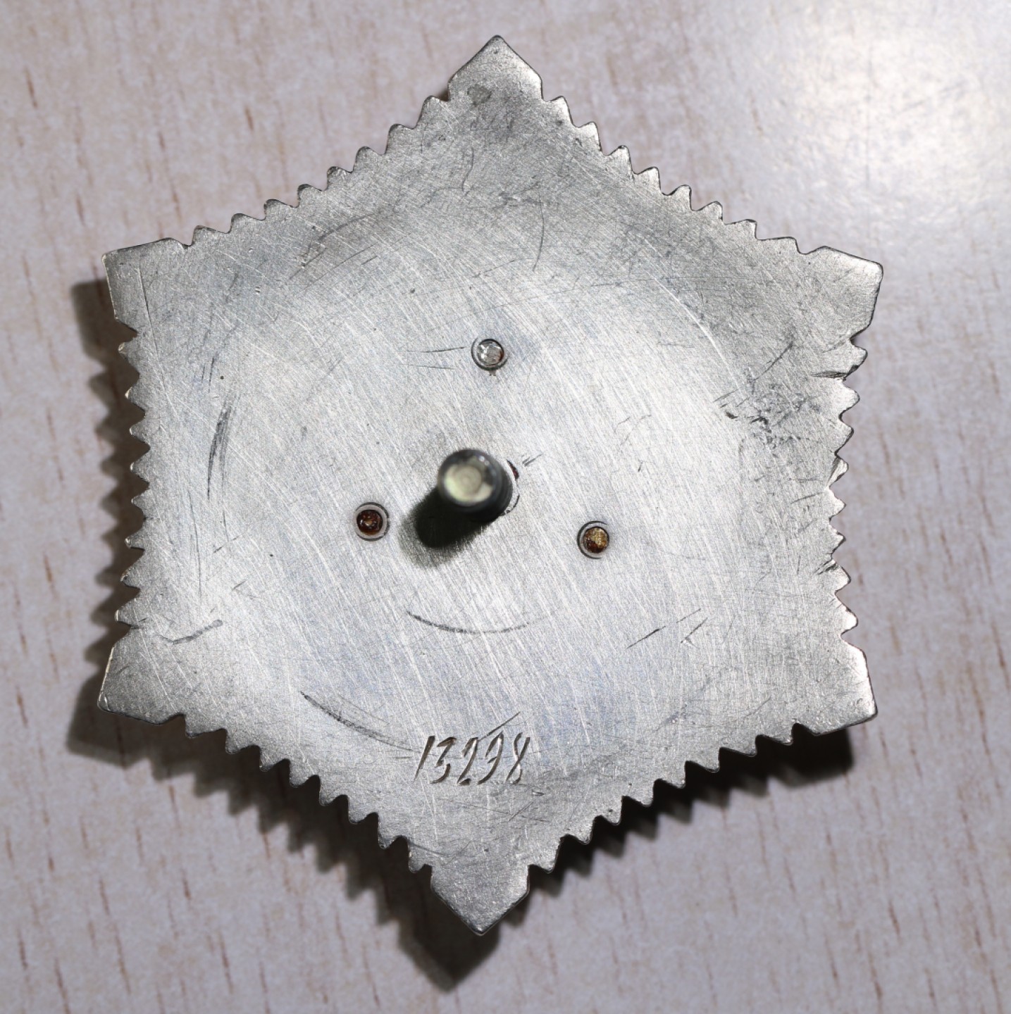 大猫徽章拍卖第199期  蒙古🇲🇳北极星勋章一对 轮版 杆有截