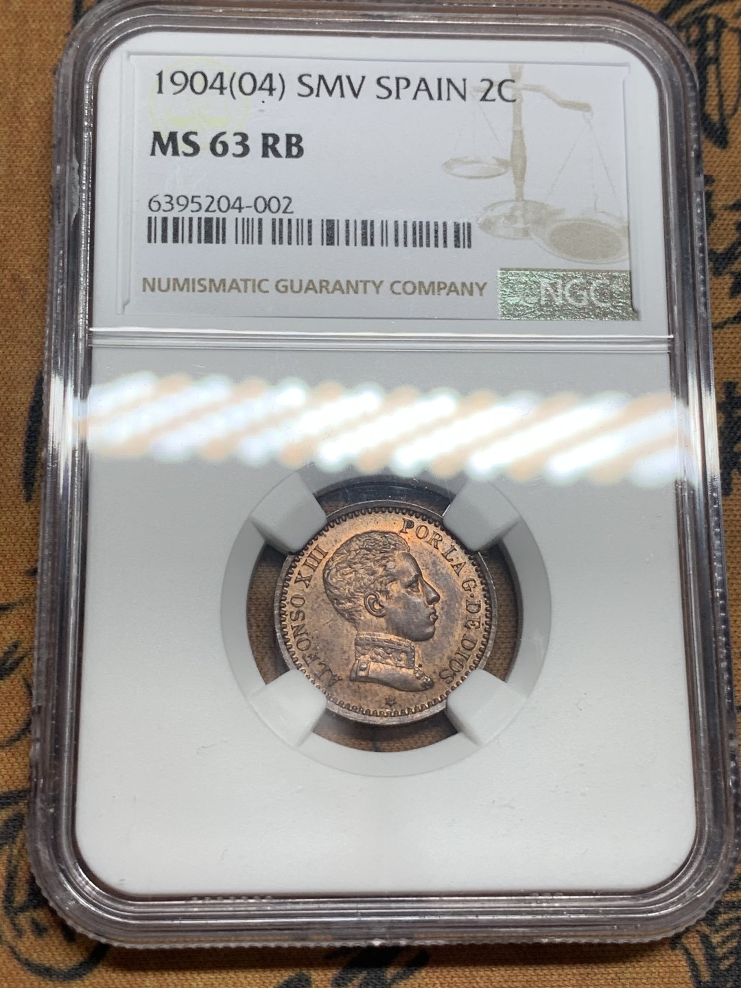 《竞宝斋》第83场-本周日，周一2场连拍（全场不限金额包邮） NGC-MS64 西班牙 1904年 阿方索十三世 2分军装版 铜币 少见的辅币顶级分数 可以收藏