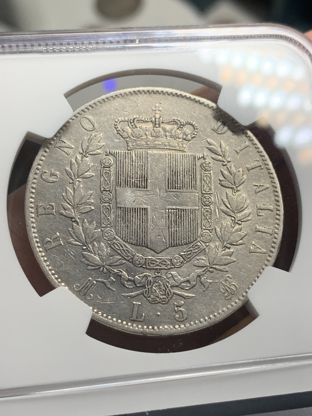 《竞宝斋》第83场-本周日，周一2场连拍（全场不限金额包邮） NGC AU评级 意大利 1873年 5里拉 银币 细节不错