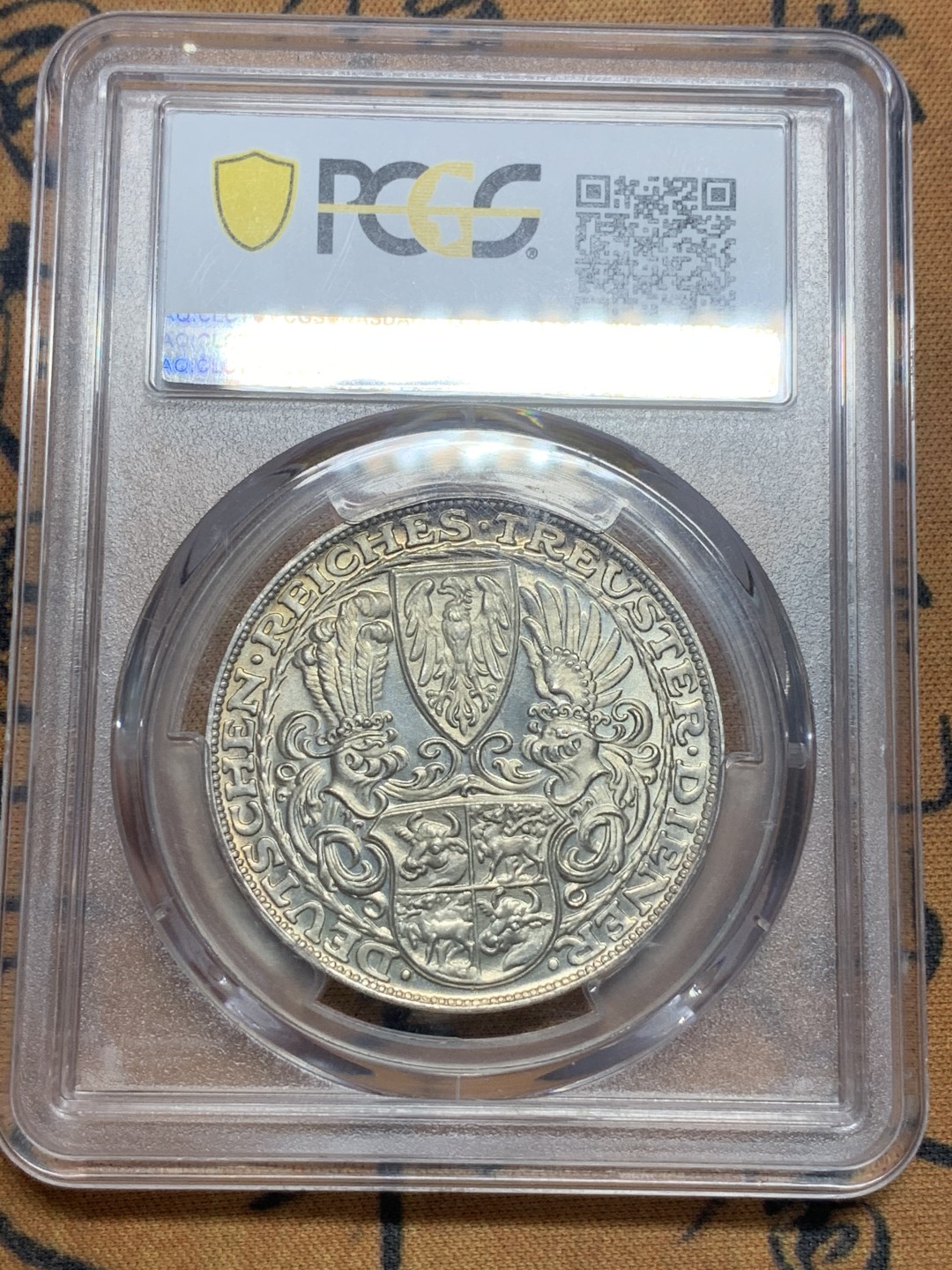 《竞宝斋》第83场-本周日，周一2场连拍（全场不限金额包邮） PCGS SP64 德国1927年兴登堡80大寿银章，让人爱不释手的彩色包浆，高分好状态，收藏佳品