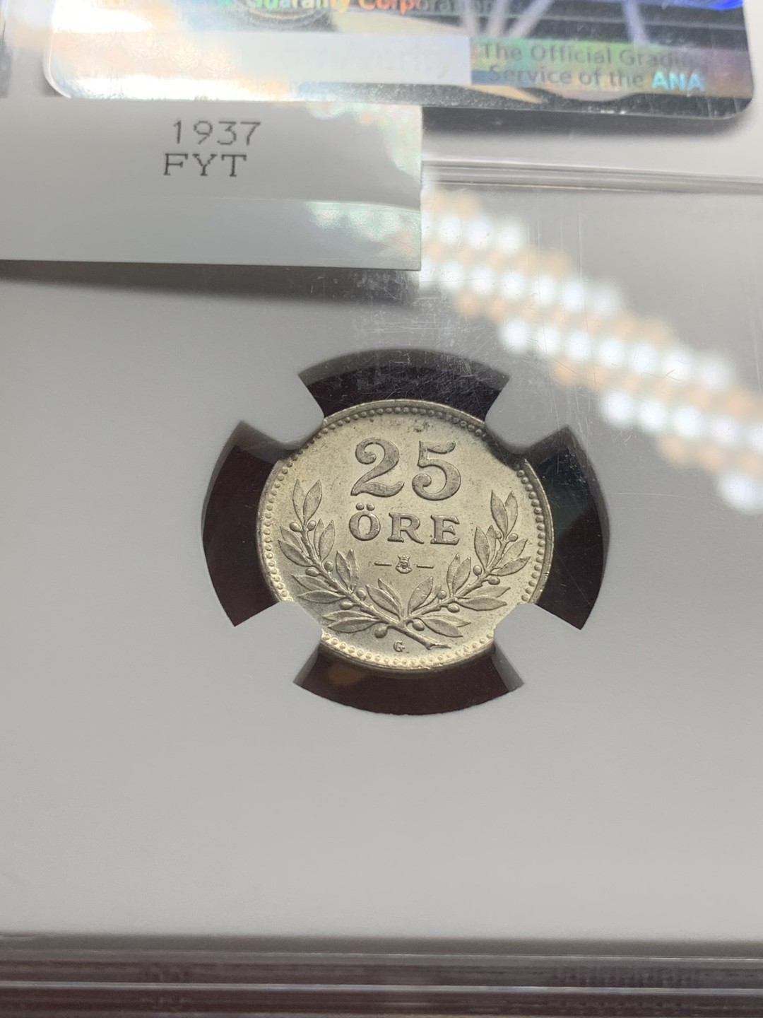 《竞宝斋》第83场-本周日，周一2场连拍（全场不限金额包邮） NGC MS65 瑞典1937年 25欧尔银币 small G版