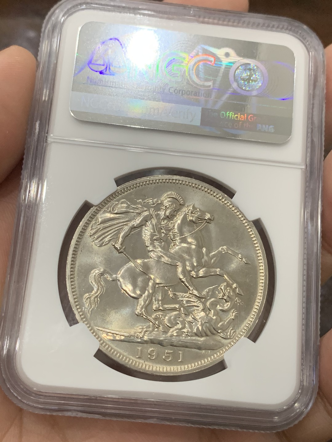 《竞宝斋》第83场-本周日，周一2场连拍（全场不限金额包邮） 英国 1951年乔治六世一克朗 NGC PL64 全银光好品相