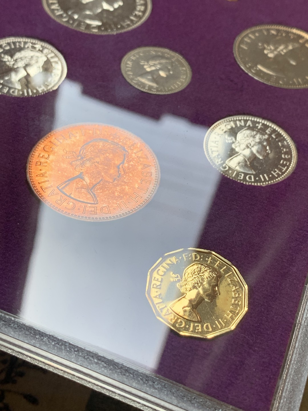 《竞宝斋》第83场-本周日，周一2场连拍（全场不限金额包邮） 1970年 英国精制套币 最后的12进制英国套币 热门上涨品种