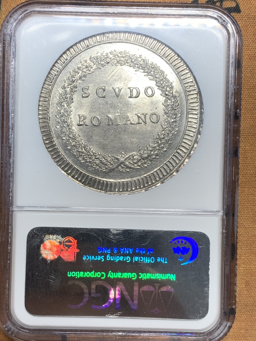 《竞宝斋》第83场-本周日，周一2场连拍（全场不限金额包邮） NGC MS64意大利罗马共和国1799年1scudo，存在极短的政权，只发行了一年。唯一最高分，保持了十几年。