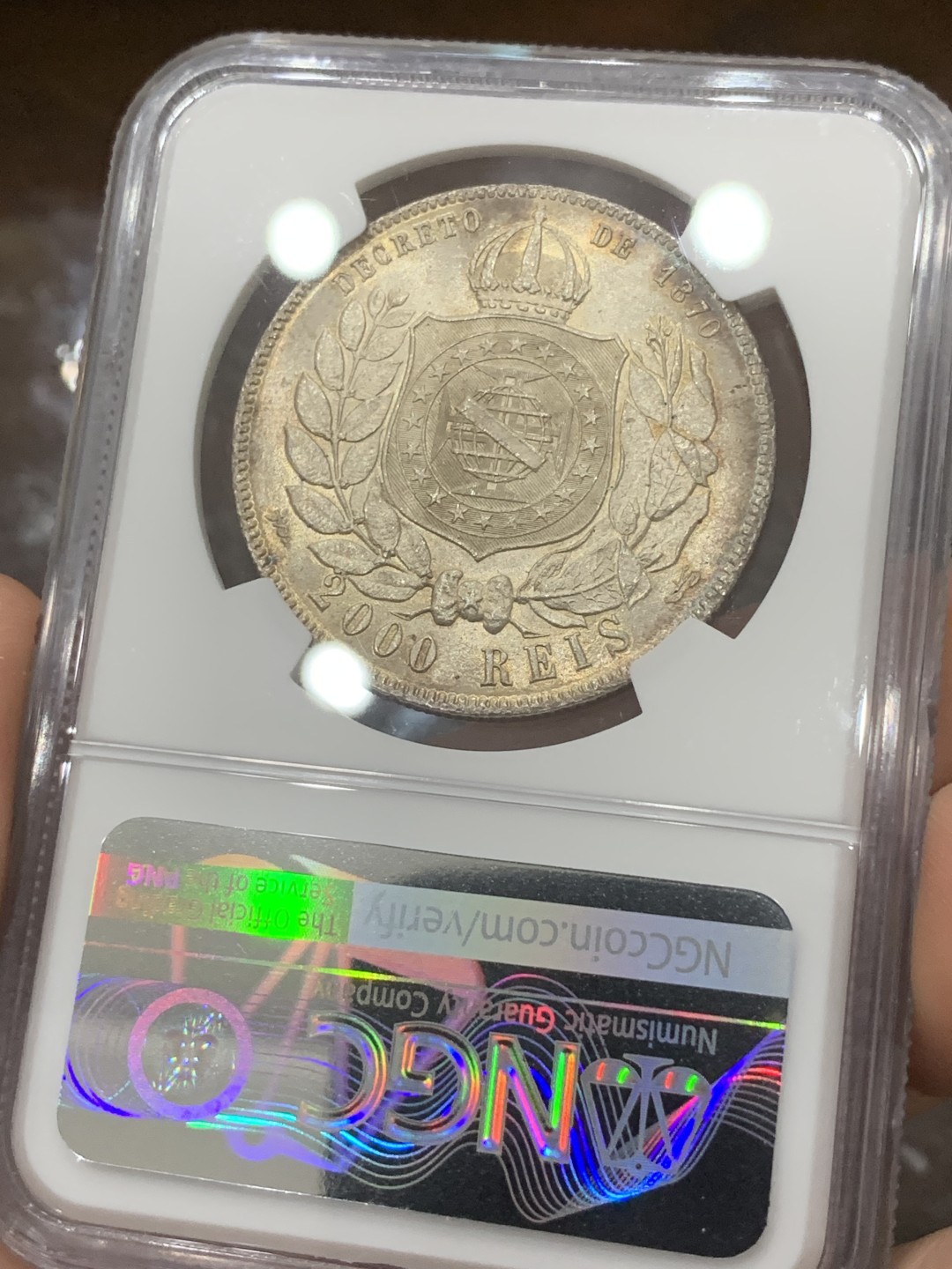 《竞宝斋》第83场-本周日，周一2场连拍（全场不限金额包邮） 第三名 NGC-MS65 巴西1888年 佩德罗二世 2000R大银币 不多说了 顶级分数+发财年份+五彩包浆 顶配