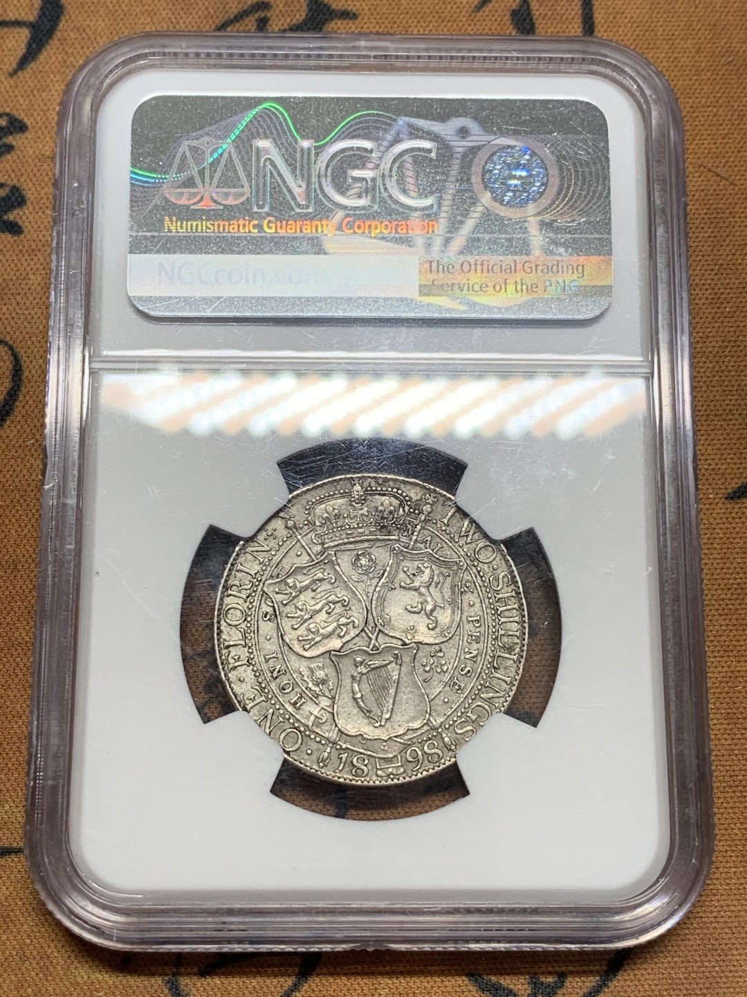 《竞宝斋》第84场-本周日，周一2场连拍（全场不限金额包邮） NGC-MS61 英国 1898年 老维披纱2先令 银币 原味包浆