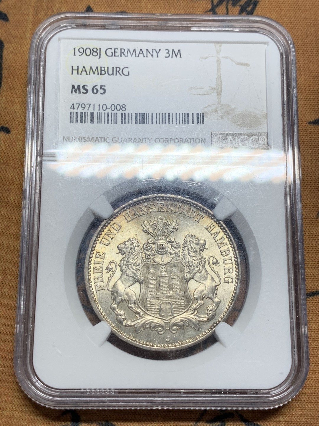 《竞宝斋》第84场-本周日，周一2场连拍（全场不限金额包邮） NGC-MS65 德国 1908年J版汉堡3马克。精美高分一步到位。