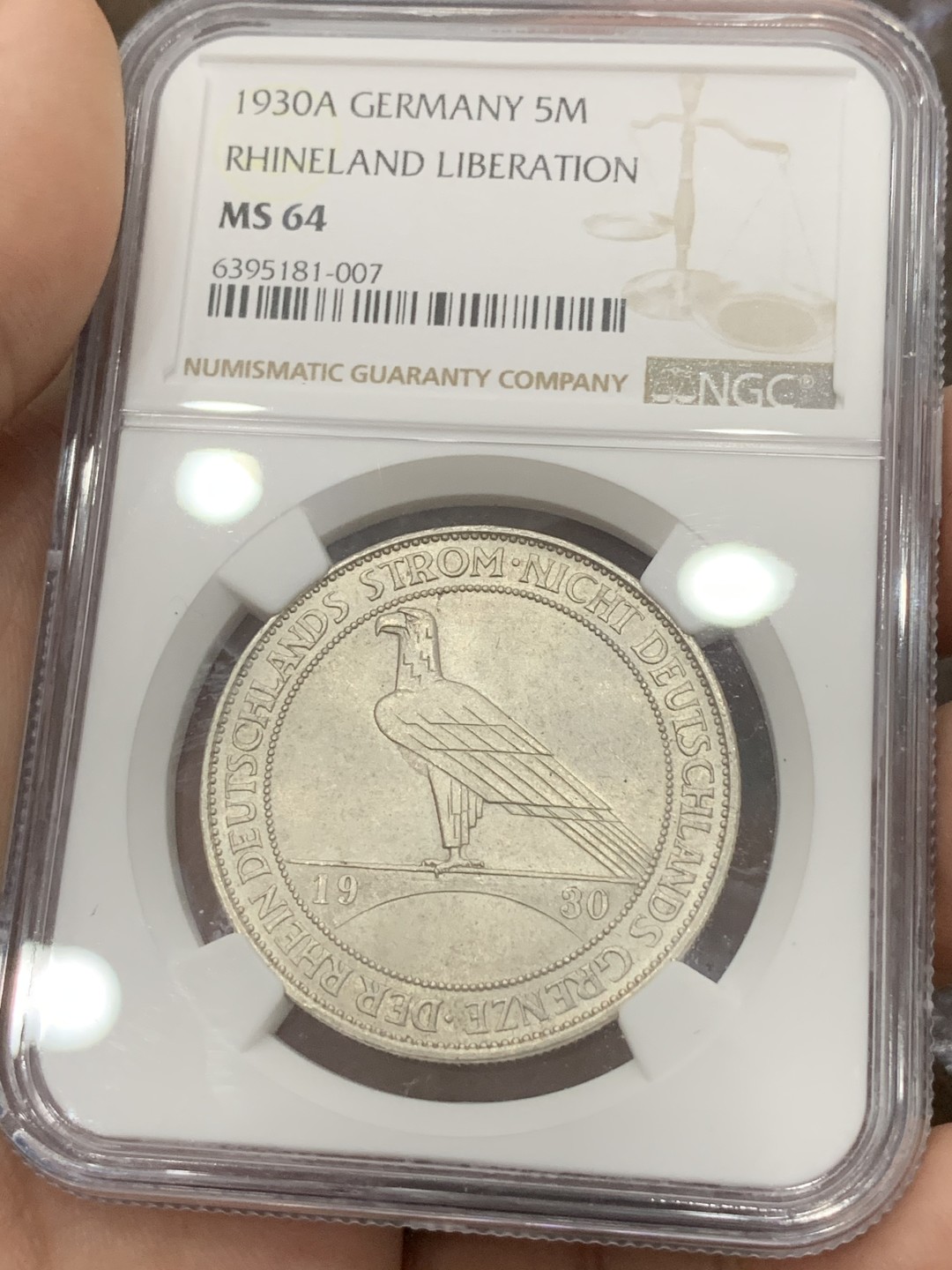 《竞宝斋》第84场-本周日，周一2场连拍（全场不限金额包邮） NGC-MS64 德国魏玛共和国1930年 鹰桥 5马克大银币 出厂状态的粉光 非常漂亮