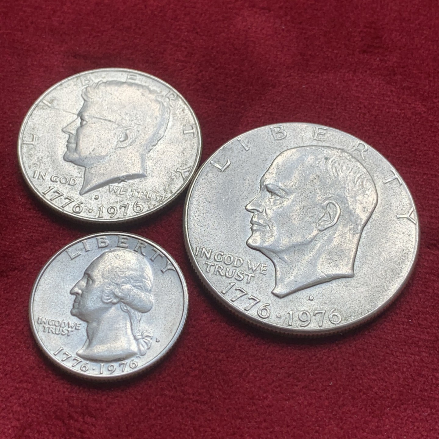 《竞宝斋》第84场-本周日，周一2场连拍（全场不限金额包邮） 美国1976年建国200周年纪念币三枚 原光好品