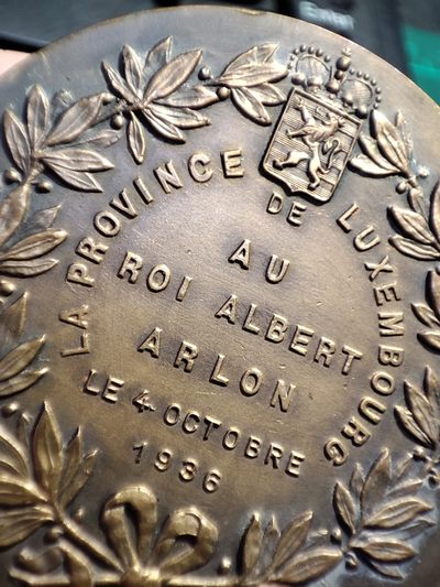 gush小明220811 卢森堡大公铜章 高浮雕，边缘一些小磕碰