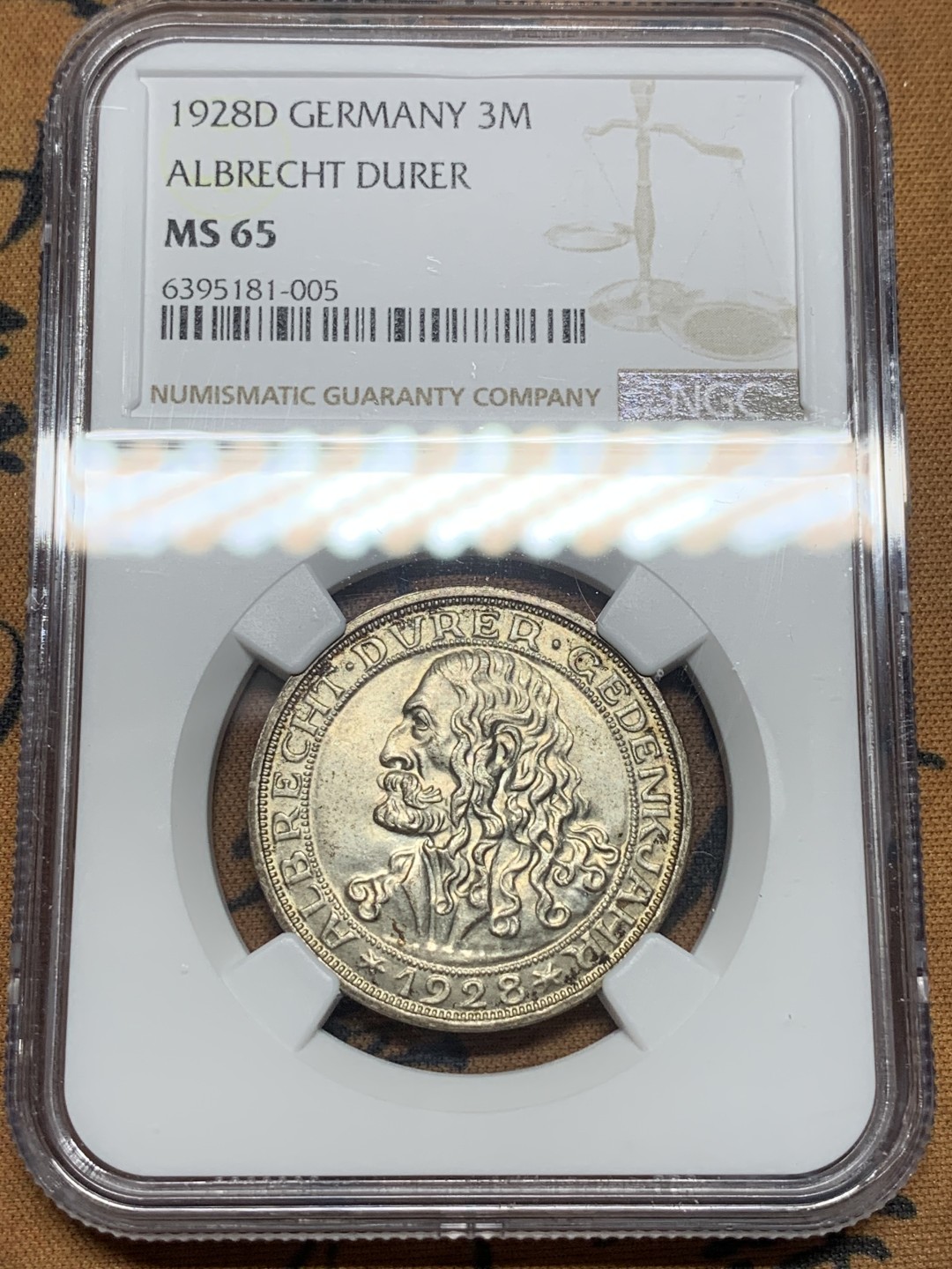 《竞宝斋》第84场-本周日，周一2场连拍（全场不限金额包邮） NGC-MS65 德国魏玛共和国 1928-D年 丢勒 3马克银币 一流的状态 非常少见的东西