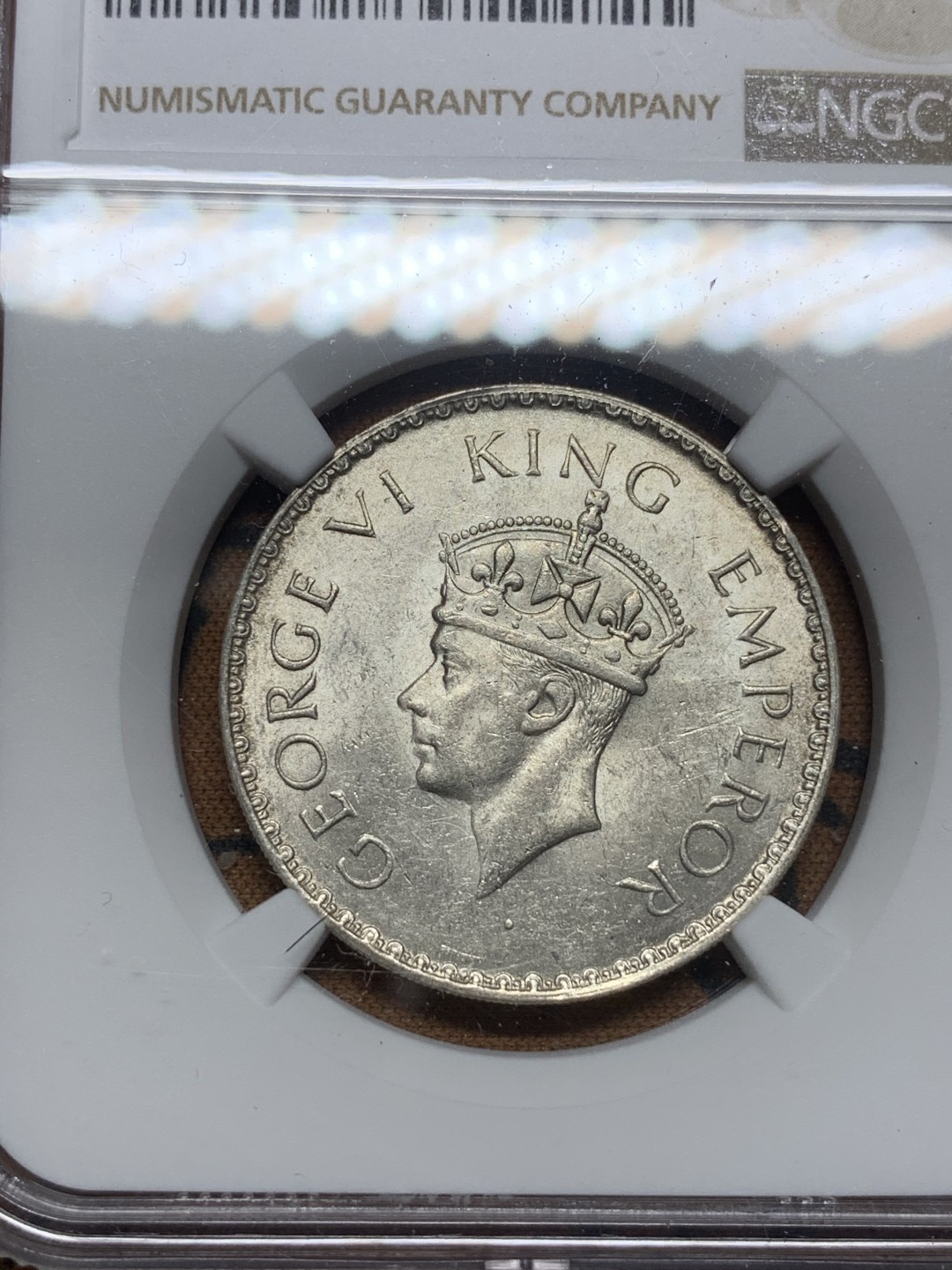 《竞宝斋》第84场-本周日，周一2场连拍（全场不限金额包邮） NGC-MS62 印度 1941-B年 乔六1卢比银币 原光好品