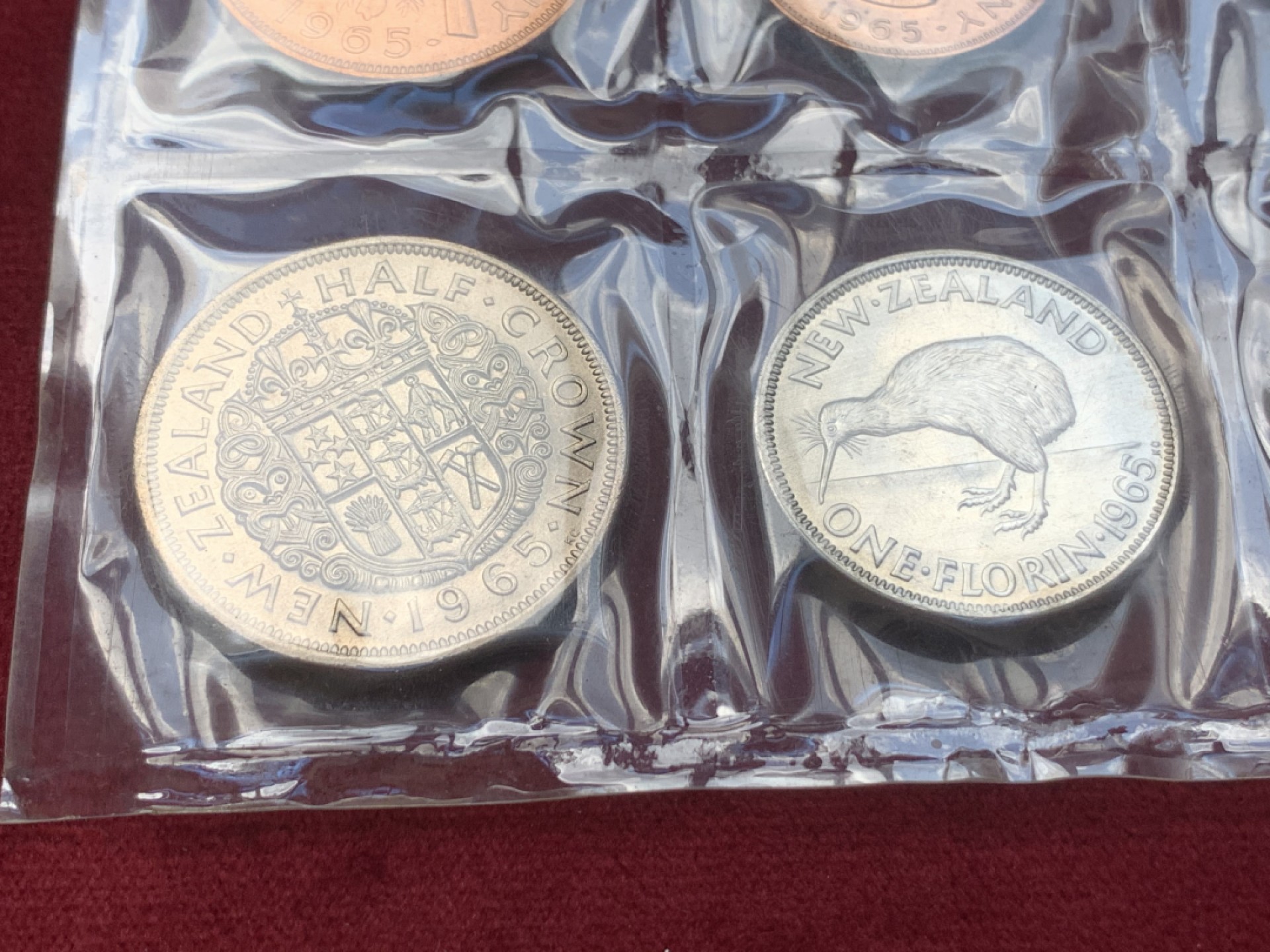 《竞宝斋》第84场-本周日，周一2场连拍（全场不限金额包邮） 1965年新西兰原封套币 最后的12进制套币 可评级品相