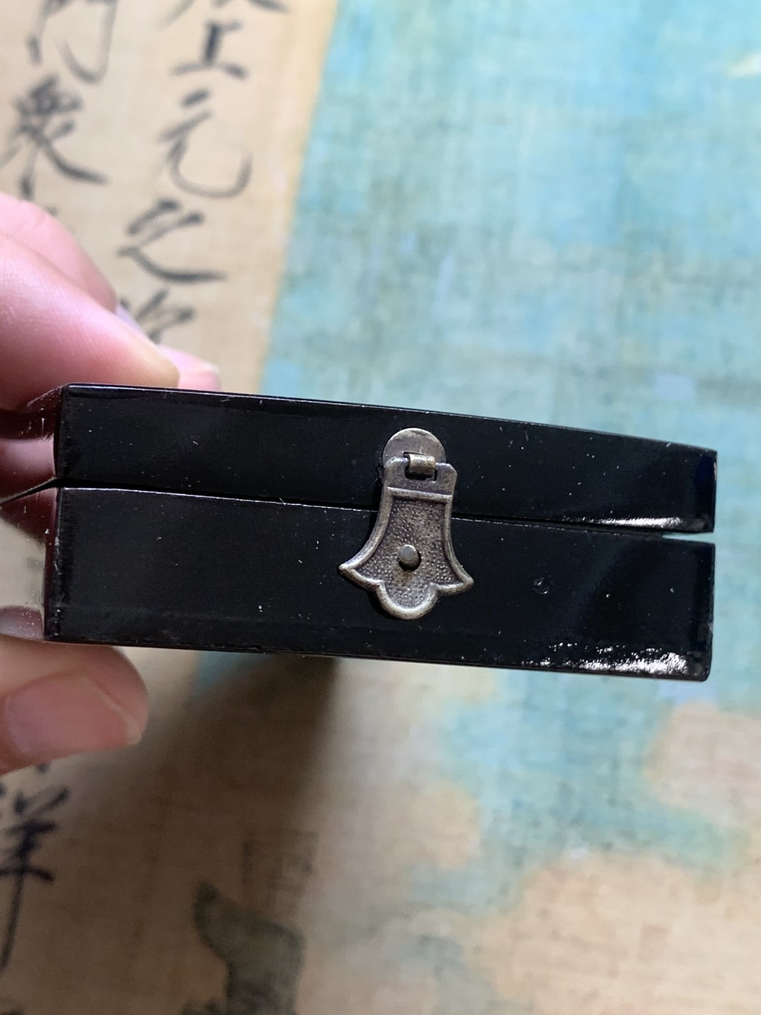 《竞宝斋》第84场-本周日，周一2场连拍（全场不限金额包邮） 蒙古 联合自治政府肇建功劳章 顶级未留通状态 带原盒