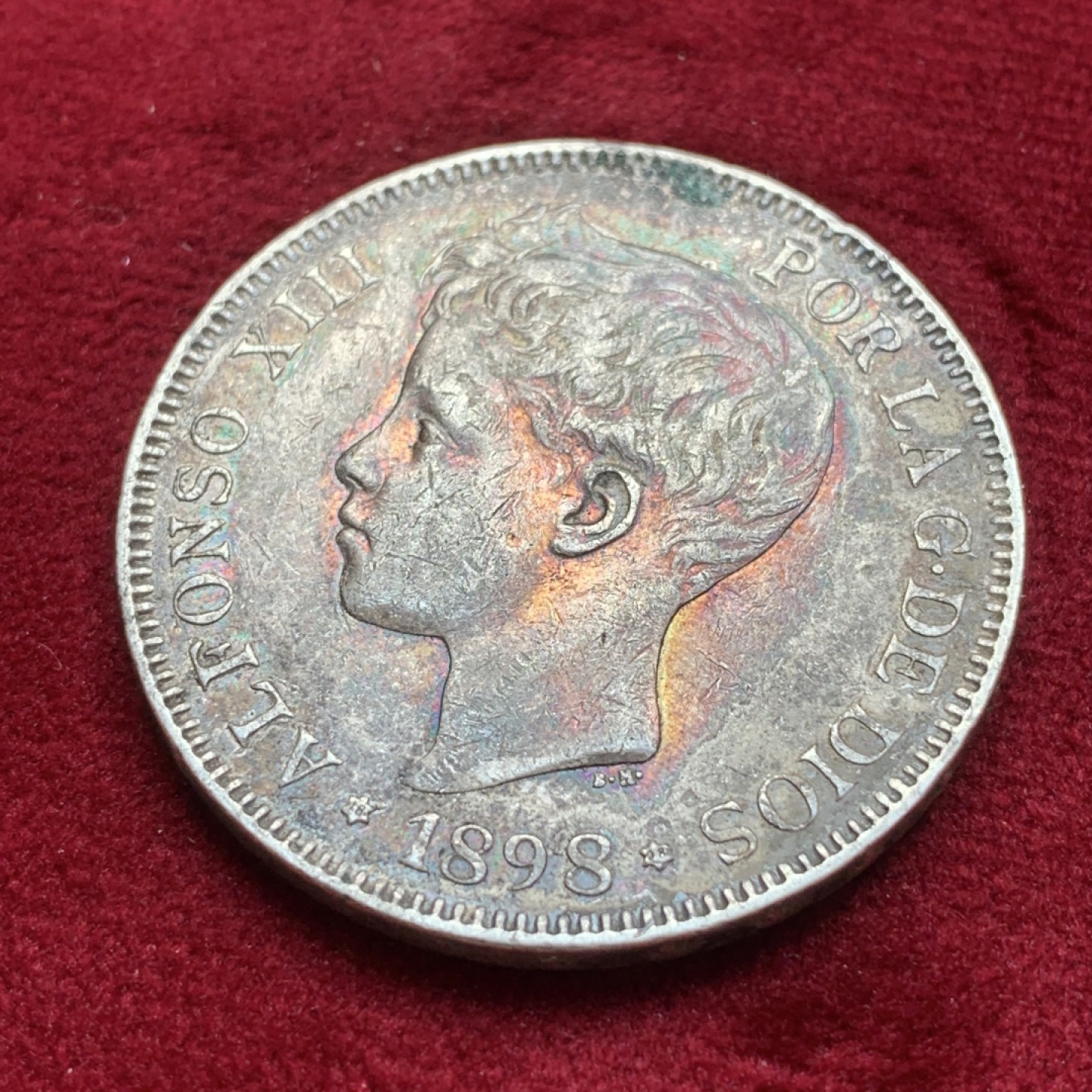 《竞宝斋》第84场-本周日，周一2场连拍（全场不限金额包邮） 西班牙 1898年 阿方索十三世 5比塞塔双柱 大银币 酱彩包浆 非常漂亮