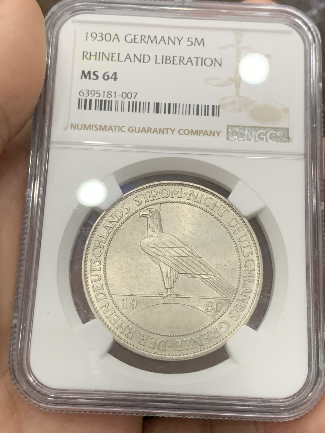 《竞宝斋》第84场-本周日，周一2场连拍（全场不限金额包邮） NGC-MS64 德国魏玛共和国1930年 鹰桥 5马克大银币 出厂状态的粉光 非常漂亮