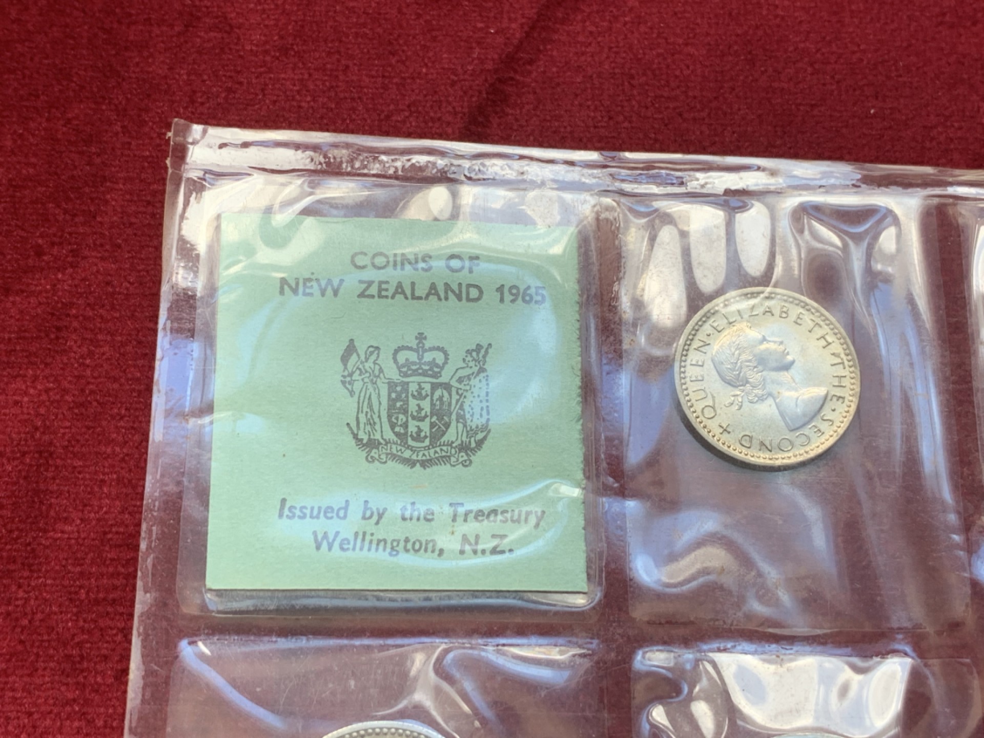 《竞宝斋》第84场-本周日，周一2场连拍（全场不限金额包邮） 1965年新西兰原封套币 最后的12进制套币 可评级品相