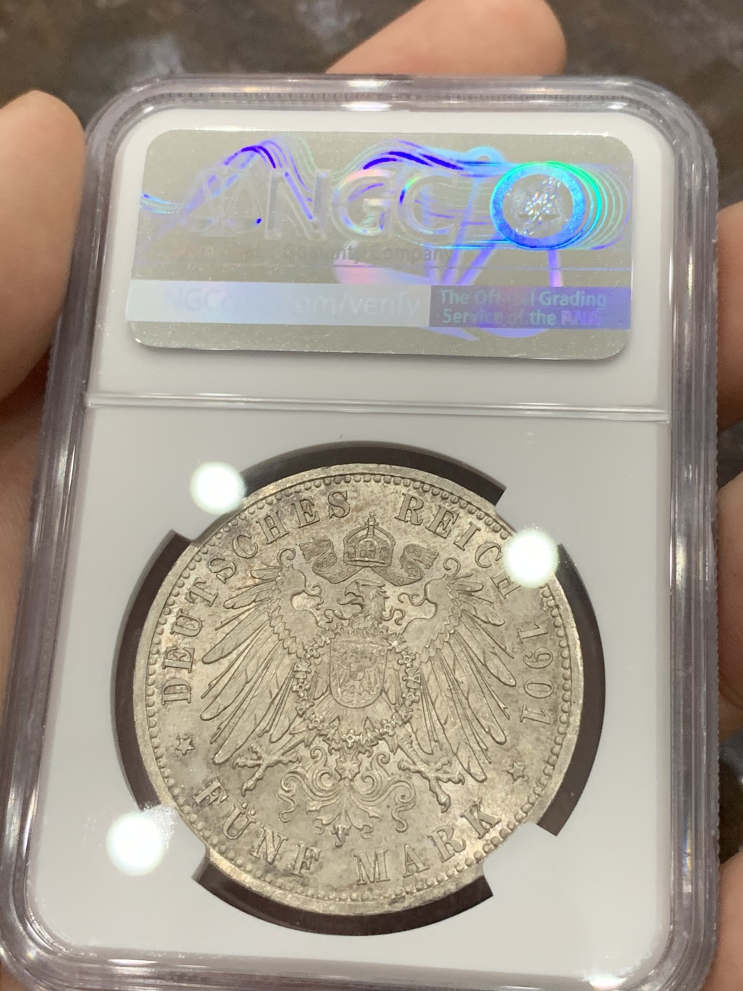 《竞宝斋》第84场-本周日，周一2场连拍（全场不限金额包邮） NGC-MS63 德国普鲁士 1901年 两百周年纪念 5马克大银币 原光带彩