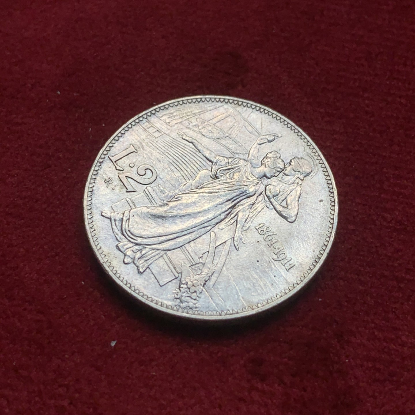 《竞宝斋》第84场-本周日，周一2场连拍（全场不限金额包邮） 意大利 1911年 托奶 2里拉 银币 少见品种