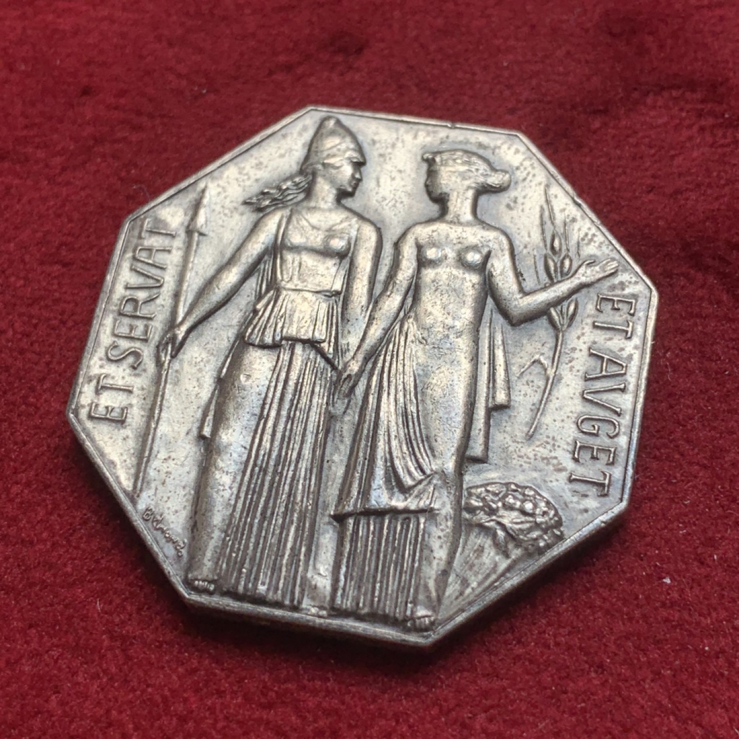 《竞宝斋》第84场-本周日，周一2场连拍（全场不限金额包邮） 法国 1958年巴黎股票经纪人公司八角银章,19.4克 对角34mm 丰饶角AR边铭