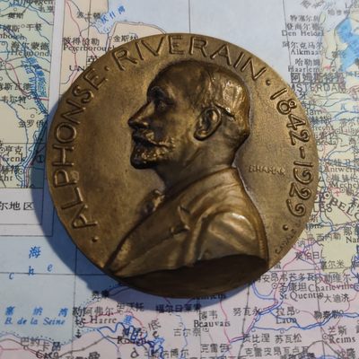 gush小明220811 法国农业人物大铜章