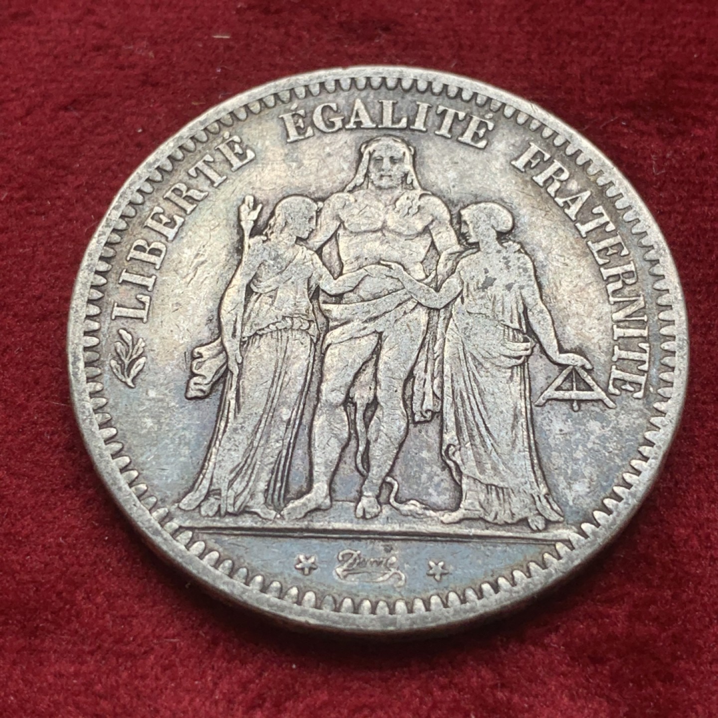 《竞宝斋》第84场-本周日，周一2场连拍（全场不限金额包邮） 法国 1849年 早期大力神 5法郎 大银币 酱彩包浆