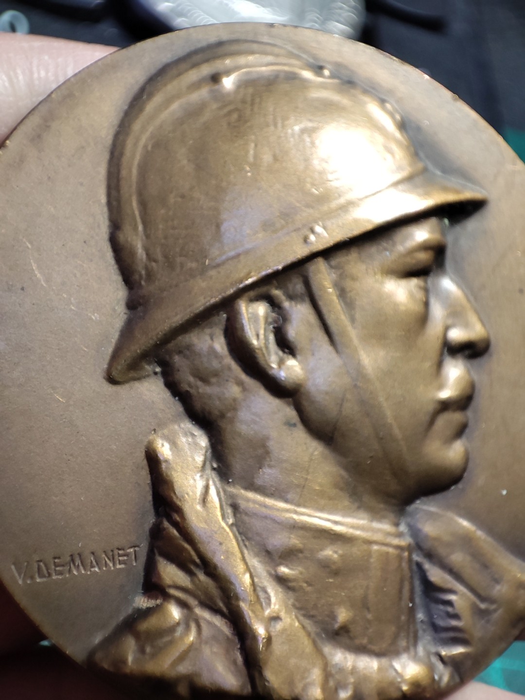 gush小明220811 卢森堡大公铜章 高浮雕，边缘一些小磕碰