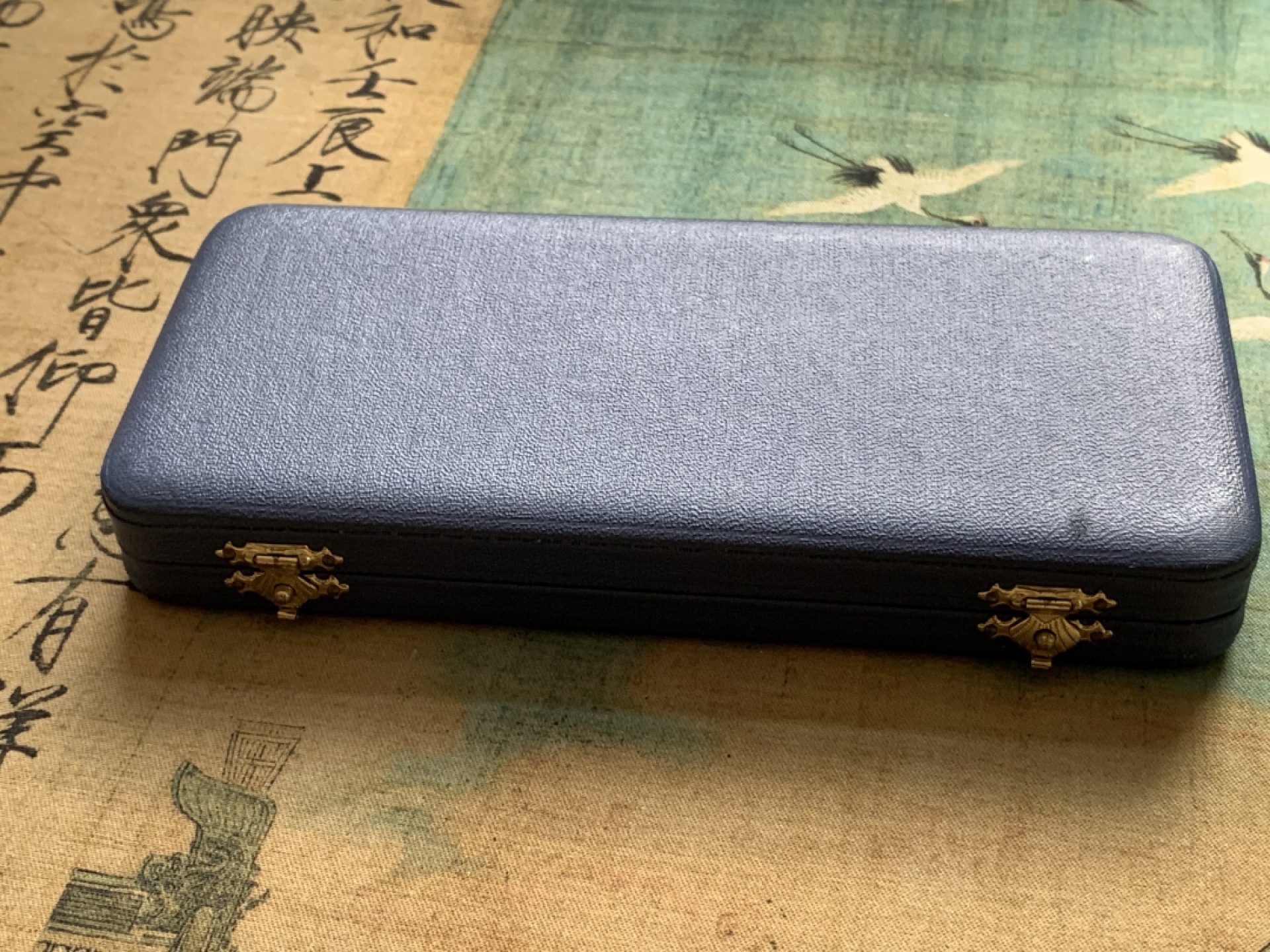 《竞宝斋》第84场-本周日，周一2场连拍（全场不限金额包邮） PROOF精美原盒包装匈牙利1976年200福林纪念银币三枚套  发行量5000枚  28.00g*3 