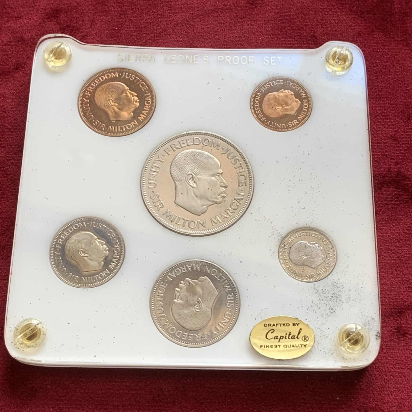 《竞宝斋》第84场-本周日，周一2场连拍（全场不限金额包邮） 1964年塞拉利昂精制套币 原盒镜面好品